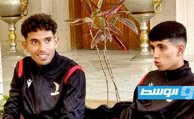 بعثة المنتخب الليبي للشبيبة المدرسية لكرة القدم قبل التوجه إلى مصر. (فيسبوك)
