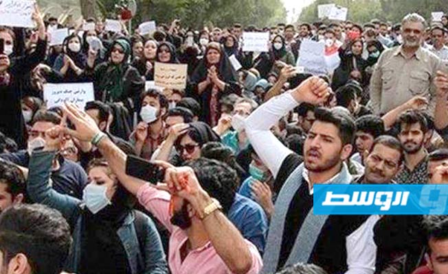 توجيهات للشرطة الإيرانية بـ«ضبط النفس» أمام تظاهرات التضامن مع ضحايا الطائرة الأوكرانية