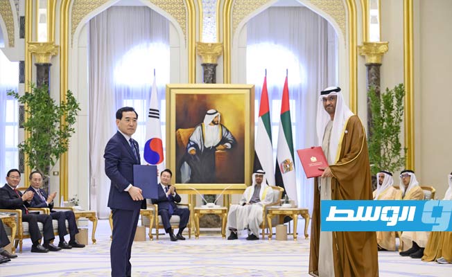 الإمارات تتعهد باستثمار 30 مليار دولار في كوريا الجنوبية بعد قمة للرئيسين