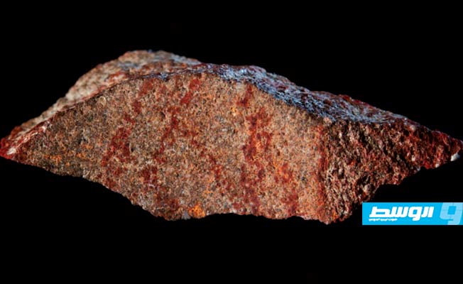 الإنسان رسم علامة «هاشتاغ» قبل 73 ألف سنة