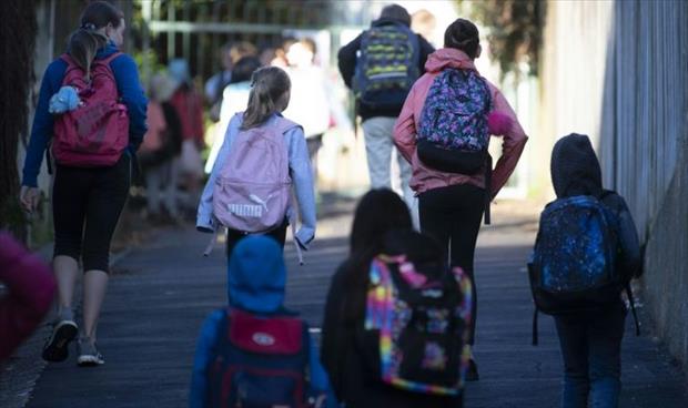 تلاميذ نيوزيلندا يعودون إلى المدارس