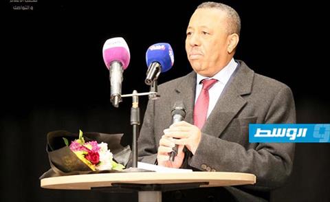 عبدالله الثني يفتتح المسرح الشعبي في بنغازي (فيسبوك)