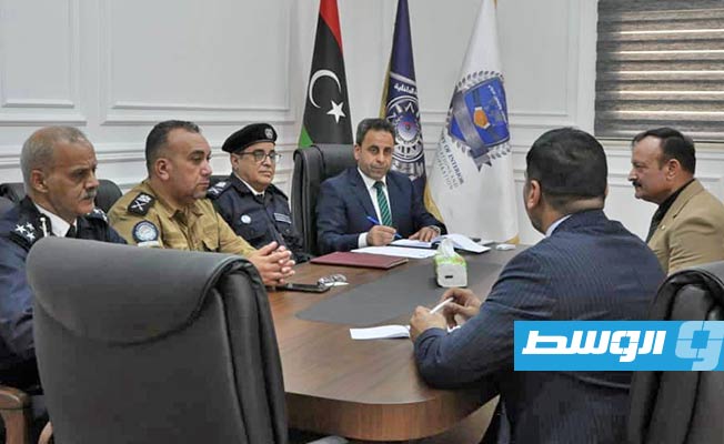 وزارة الداخلية تبحث تسهيل منح تأشيرات العمل وتأمين المدرسة الباكستانية في طرابلس