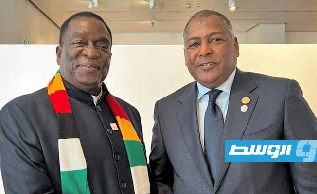 المبروك يلتقي رئيس زيمبابوي في داكار
