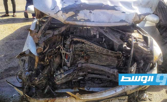 اصطدام سيارتين بالقرب من الإشارة المرورية أبومشماشة، 22 أبريل 2022. (مديرية أمن طرابلس)