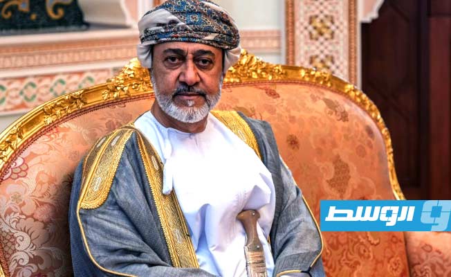 سلطان عمان يصل طهران في زيارة تستمر يومين لإجراء محادثات دبلوماسية وأمنية
