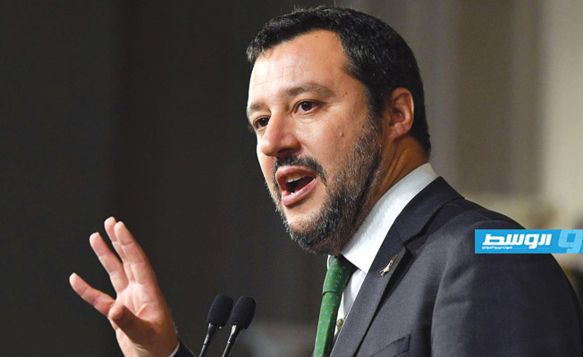 وزير الداخلية الإيطالي: انخفاض عدد المهاجرين القادمين من ليبيا بنسبة 92%