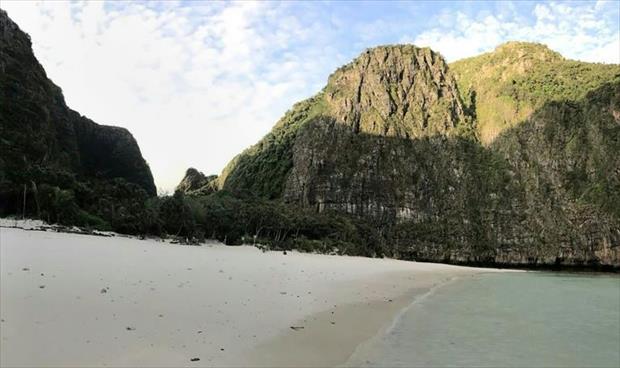 تايلاند تغلق خليجًا سياحيًا اشتهر بفيلم لليوناردو دي كابريو