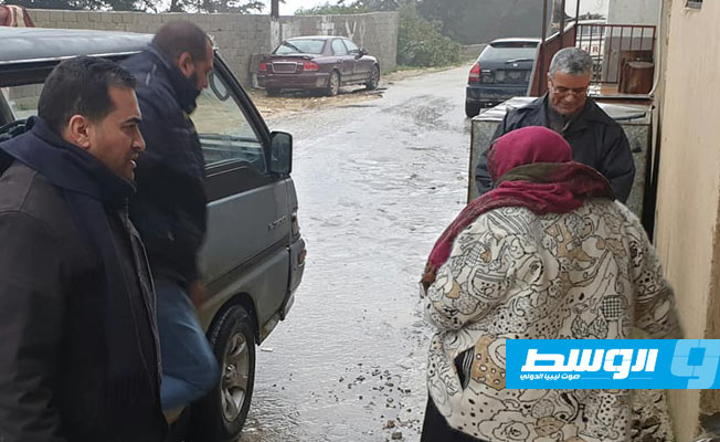 اجتماع طارئ لتوفير احتياجات عاجلة للمتضررين من الأمطار في بلدية شحات