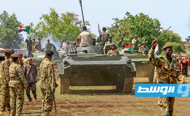 احتدام الاشتباكات بين «الجيش» و«الدعم السريع» حول قاعدة استراتيچية بالخرطوم