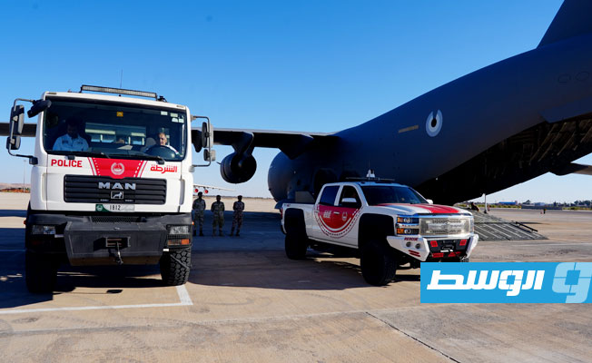 5 طائرات إماراتية تصل بنغازي على متنها فرق إنقاذ ومساعدات إغاثية