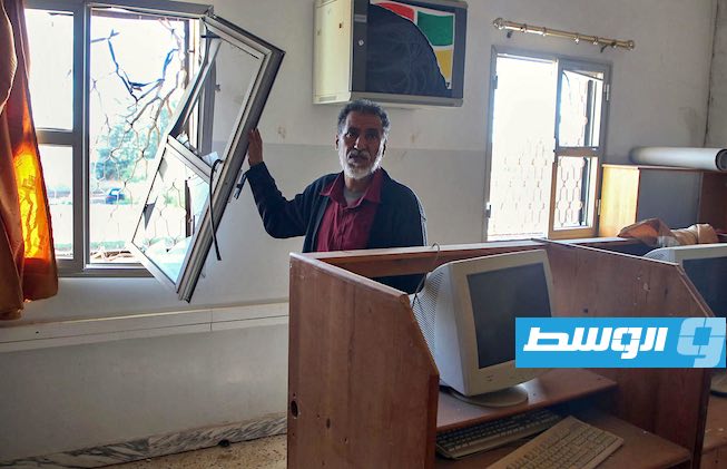 معلمون يسعون لإعادة تأهيل مدرسة «شهداء ليبيا» قبل بداية العام الدراسي