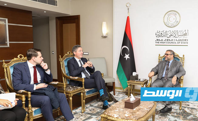 جانب من لقاء رئيس المجلس الأعلى للدولة خالد المشري مع سفير ألمانيا لدى ليبيا ميخائيل أونماخت. الثلاثاء، 21 ديسمبر 2021 (صفحة المجلس على فيسبوك)