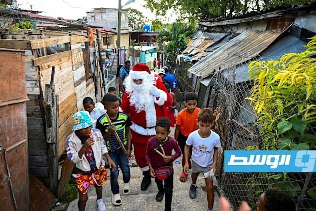 الأزمة الاقتصادية تدفع الأهالي لابتكار هدايا عيد الميلاد في كوبا