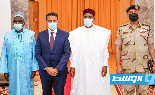 «دفاع الوفاق» تناقش تشكيل لجنة مشتركة لمكافحة الإرهاب مع رئيس النيجر