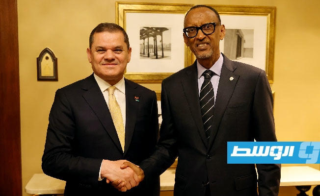 لقاء الدبيبة مع رئيس رواندا على هامش القمة، 12 فبراير 2024. (حكومتنا)