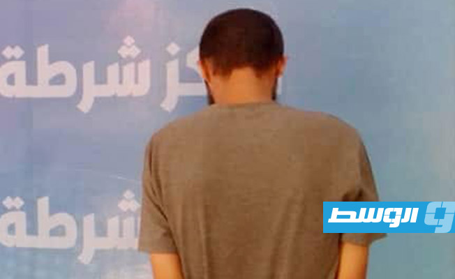 مديرية أمن بنغازي تحتجز مواطناً أساء معاملة والده وزوجته