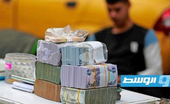 قيود على الدولار في العراق تربك الحياة اليومية