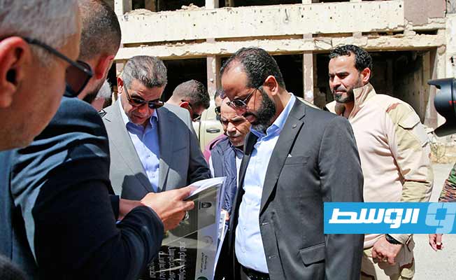 جولة باشاغا التفقدية للمباني المتضررة جراء الحرب في بنغازي، الإثنين 25 أبريل 2022. (المكتب الإعلامي للحكومة)