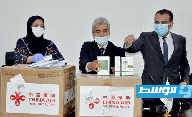 الأسطى تستلم شحنة مساعدات طبية من الصين لمكافحة «كورونا»