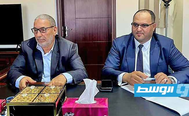 لقاء النويري مع عدد من النواب بمقر ديوان المجلس في طرابلس، الثلاثاء 1 نوفمبر 2022. (مجلس النواب)