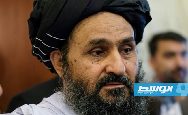 أحد قادة «طالبان» يتوجه إلى باكستان وسط معلومات عن زيارة للمبعوث الأميركي