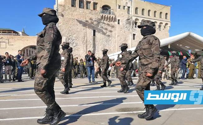 بالصور.. الاحتفالات بذكرى الاستقلال في ميدان الشهداء بطرابلس