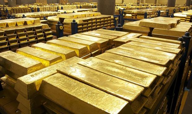 أسعار الذهب تتراجع من أعلى مستوى في أسبوعين