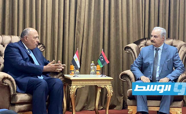 لقاء حفتر ووزير الخارجية المصري في بنغازي. الخميس 21 أكتوبر 2021. (خليفة العبيدي)
