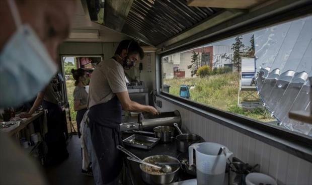 مطعم يعمل بالطاقة الشمسية مراعٍ للبيئة في فرنسا
