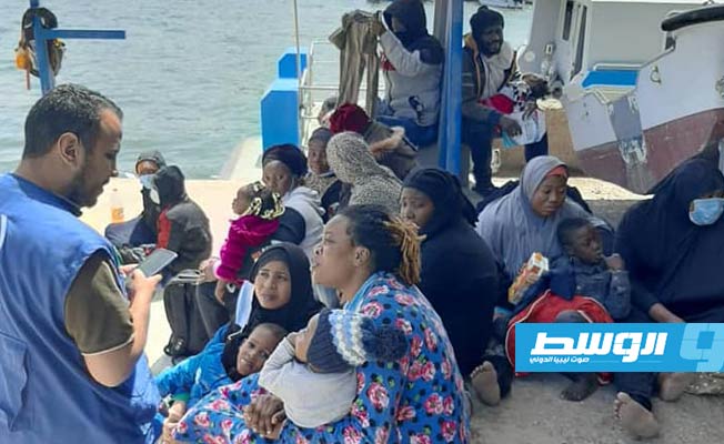 «عار على أوروبا».. غضب بعد نشر صور جثث أطفال مهاجرين ملقاة على ساحل زوارة