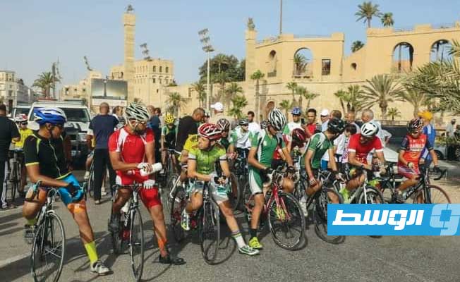 بالصور: عبدالله وسند وحمودة أبطال سباق دراجات طرابلس