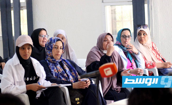 اجتماع لجنة كرة القدم النسائية. (تصوير - امحمد قجام)
