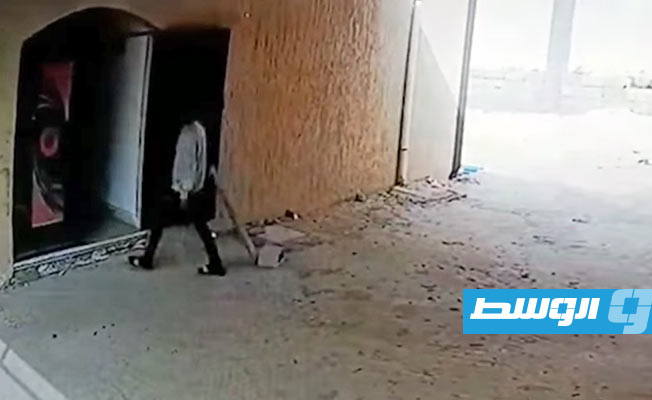 القبض على سارق محتويات مسجد في بنغازي