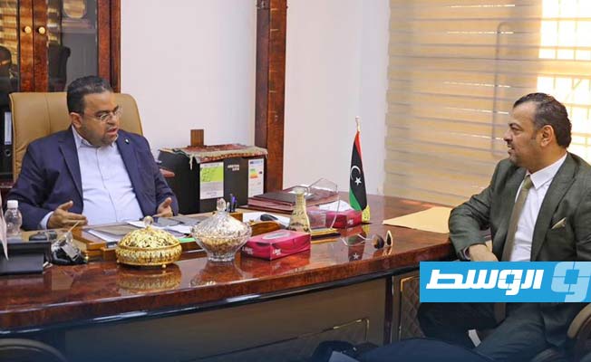 وزير العمل بحكومة الدبيبة: حملات تفتيشية وتدريب موظفي مكتب بنغازي