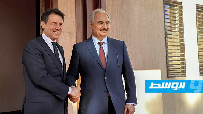 حفتر يستقبل رئيس الوزراء الإيطالي بمقر القيادة العامة في الرجمة