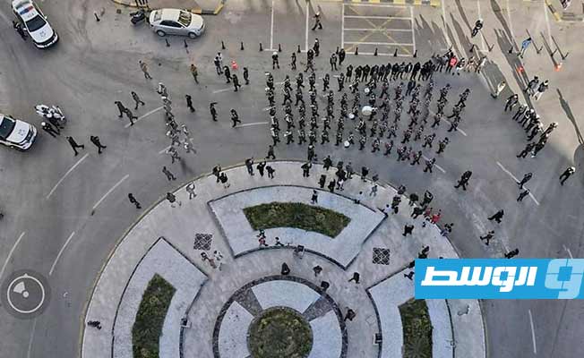 انطلاق الاحتفالات بذكرى الثورة في ميدان الجزائر بوسط طرابلس