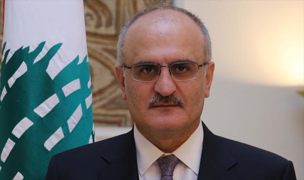 وزير المالية اللبناني يحذر من بطء تشكيل الحكومة
