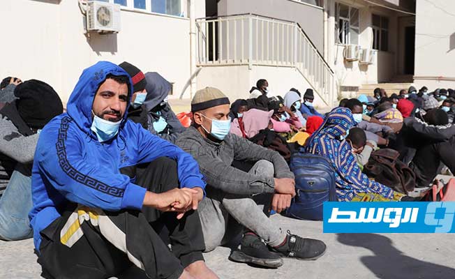 مهاجرون بمركز إيواء طريق السكة في طرابلس, (مديرية أمن صبراتة)