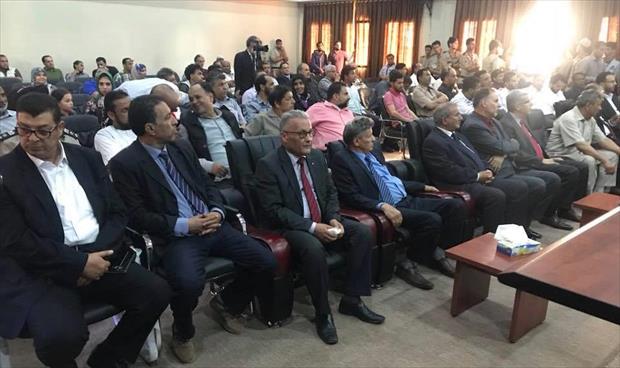 جانب من الحضور بإفتتاح المركز الثقافي بطبرق (عبد الرحمن سلامة)