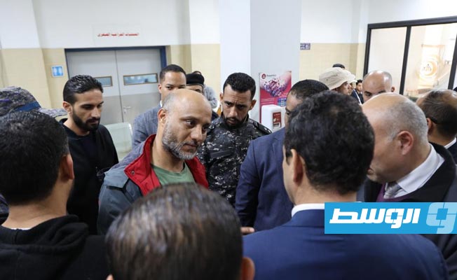 وزير الصحة المكلف رمضان أبوجناح يتفقد مستشفى طرابلس الجامعي (فيسبوك)