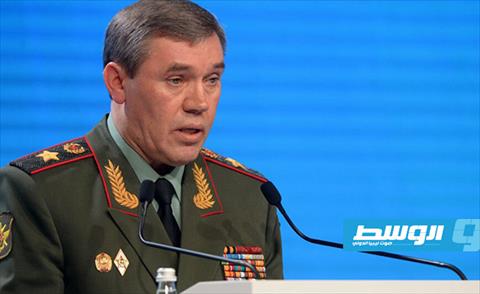 رئيس أركان القوات الروسية ونظيره التركي يبحثان الوضع في ليبيا