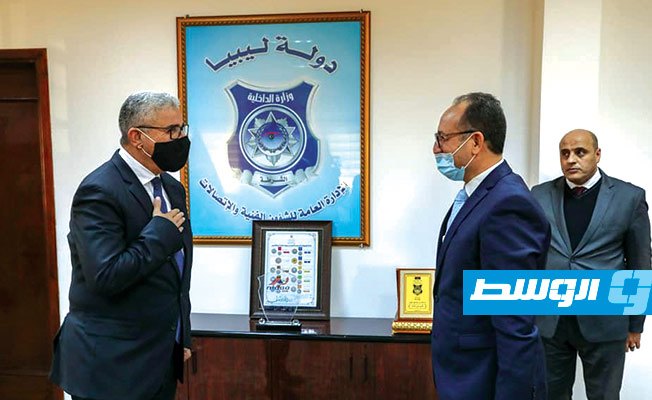 باشاغا يبحث مع سفير تونس في ليبيا تسهيل عبور المواطنين معبر رأس إجدير