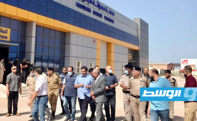 وكيل وزارة الداخلية يتفقد محطة مصراتة البحرية والمنطقة الحرة