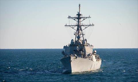 سفينة حربية أميركية تُسقط أربع طائرات مسيّرة هجومية فوق البحر الأحمر