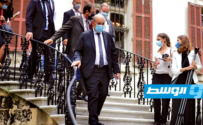 وزير خارجية فرنسا تناول الغداء مع مسؤول لبناني مصاب بـ«كورونا المستجد»