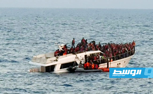 الجيش اللبناني يعلن اعتراض مركب يقل 110 مهاجرين مقابل شواطئ طرابلس