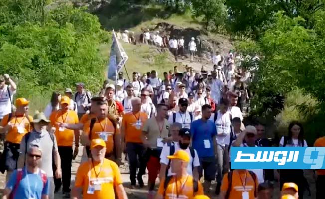 مسيرة سلام في البوسنة إحياء لذكرى مجزرة سريبرينيتشا «شاهد»