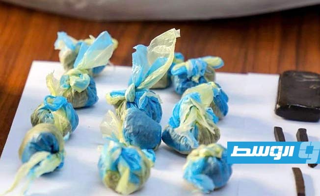 ضبط 5 وافدين بتهمة الاتجار بالمخدرات في مصراتة