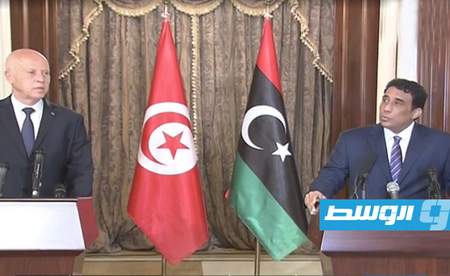 فرنسا تستطلع «خلاف الرئاسات الثلاث» من زيارة الرئيس التونسي إلى طرابلس
